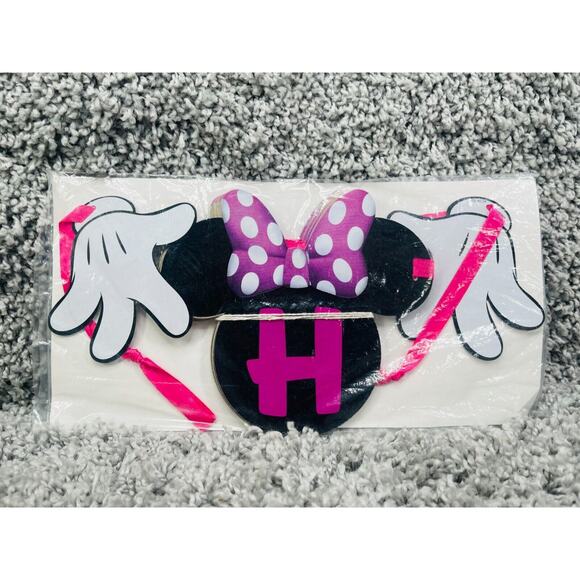 Disney Minnie Mouse Head And Hands Kids Party Banner Hanging Decorations - Picture 8 of 8